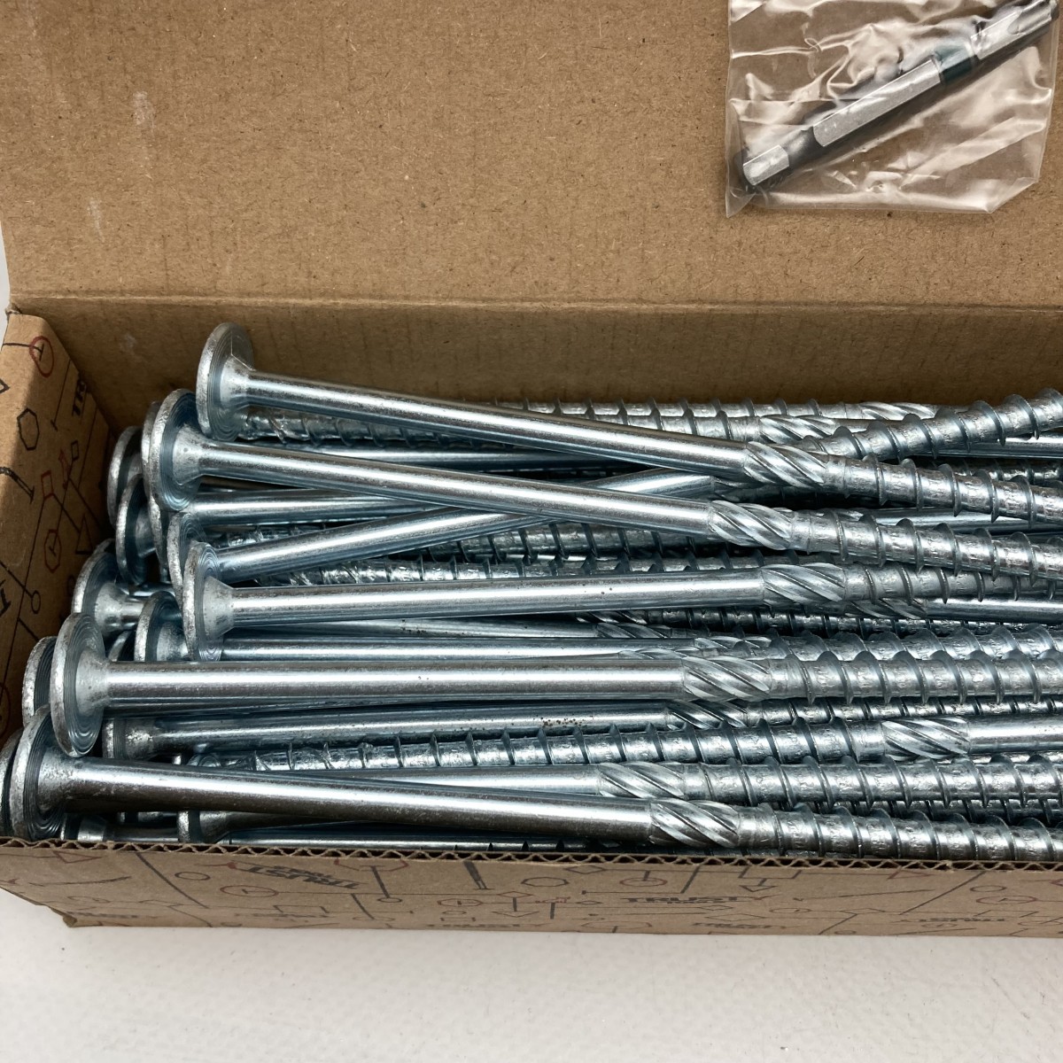 TCF08200-4